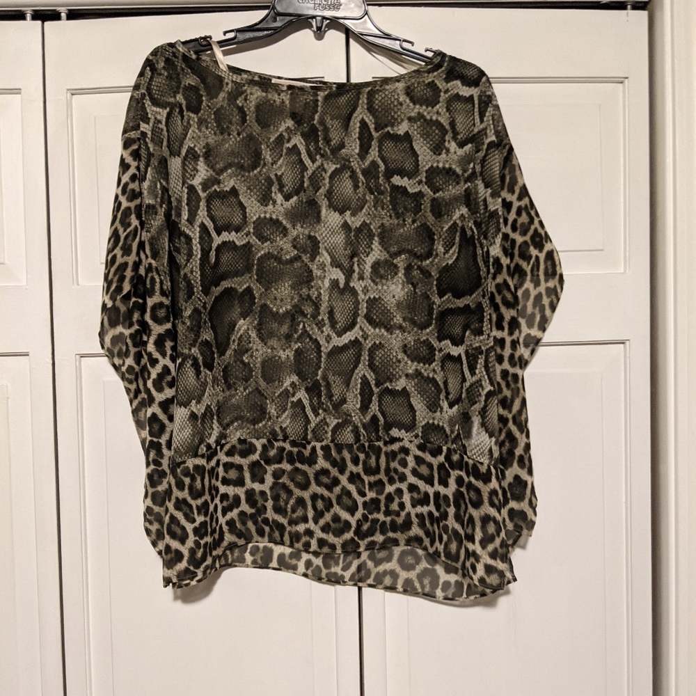 Michael kors leopard printed top